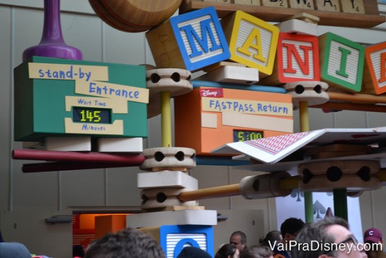 Toy Story Mania é um exemplo de atração disputada, já que todo mundo quer furar a fila de horas que se forma lá. 