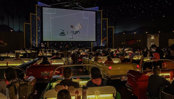 Sci-Fi Dine-In: refeição em drive-in na Disney